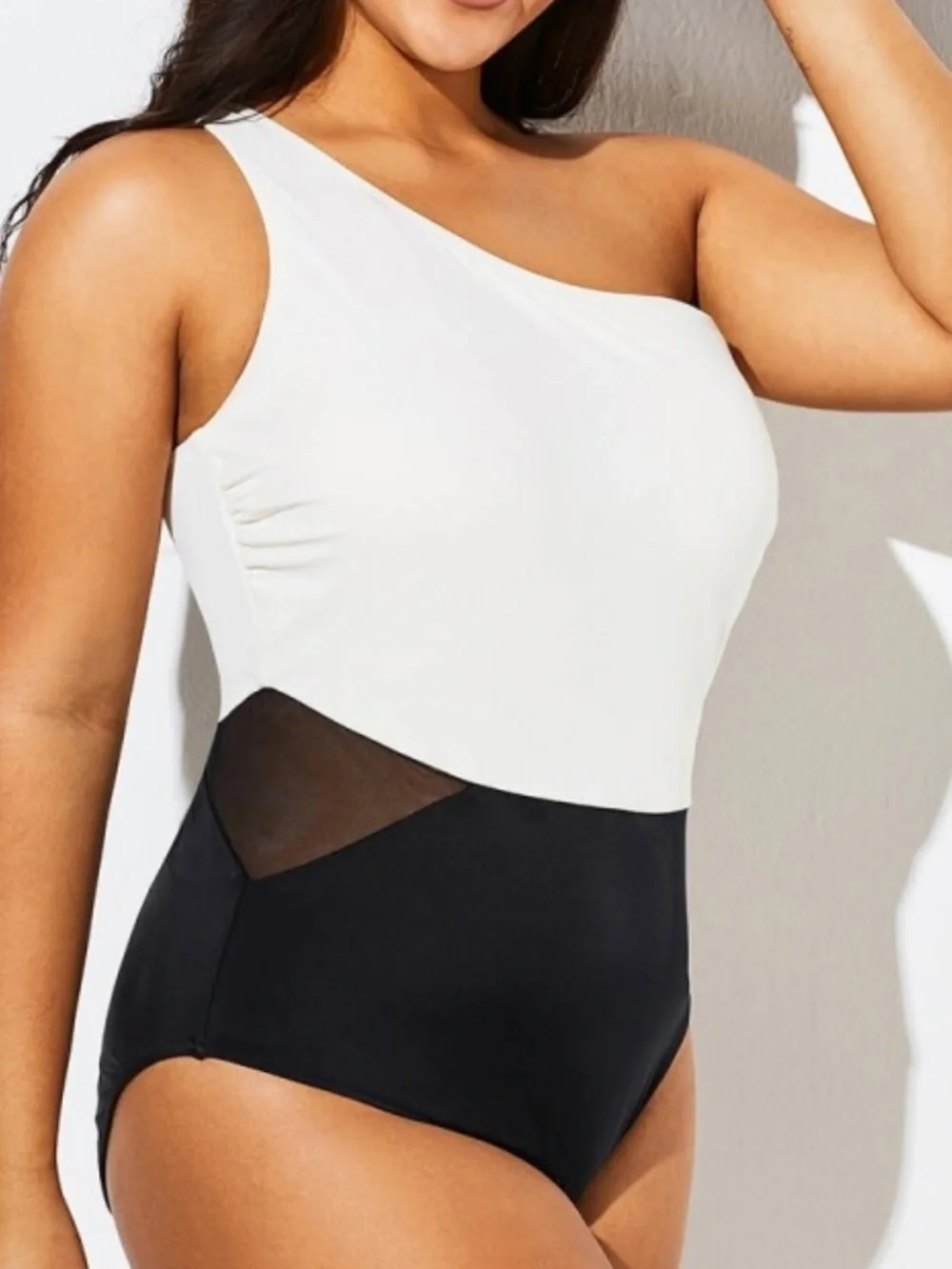 Meet.Curve Women’s One-Shoulder Ivory/Black‎ One-Piece Swimsuit. Size 2XL. NWT.